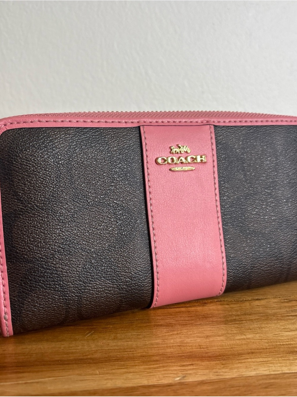 COACH Signature PVC Leather Accordis  Zip Around Wallet  Pink And Brown